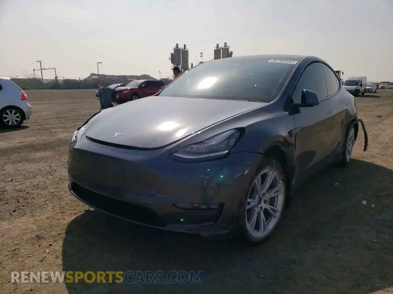 2 Photograph of a damaged car 5YJYGDEE0LF050512 TESLA MODEL Y 2020