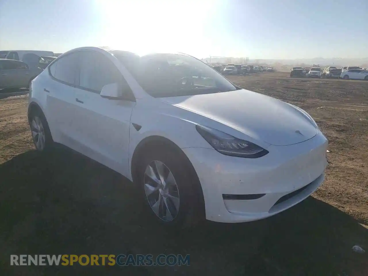 1 Photograph of a damaged car 5YJYGDEE1LF015185 TESLA MODEL Y 2020