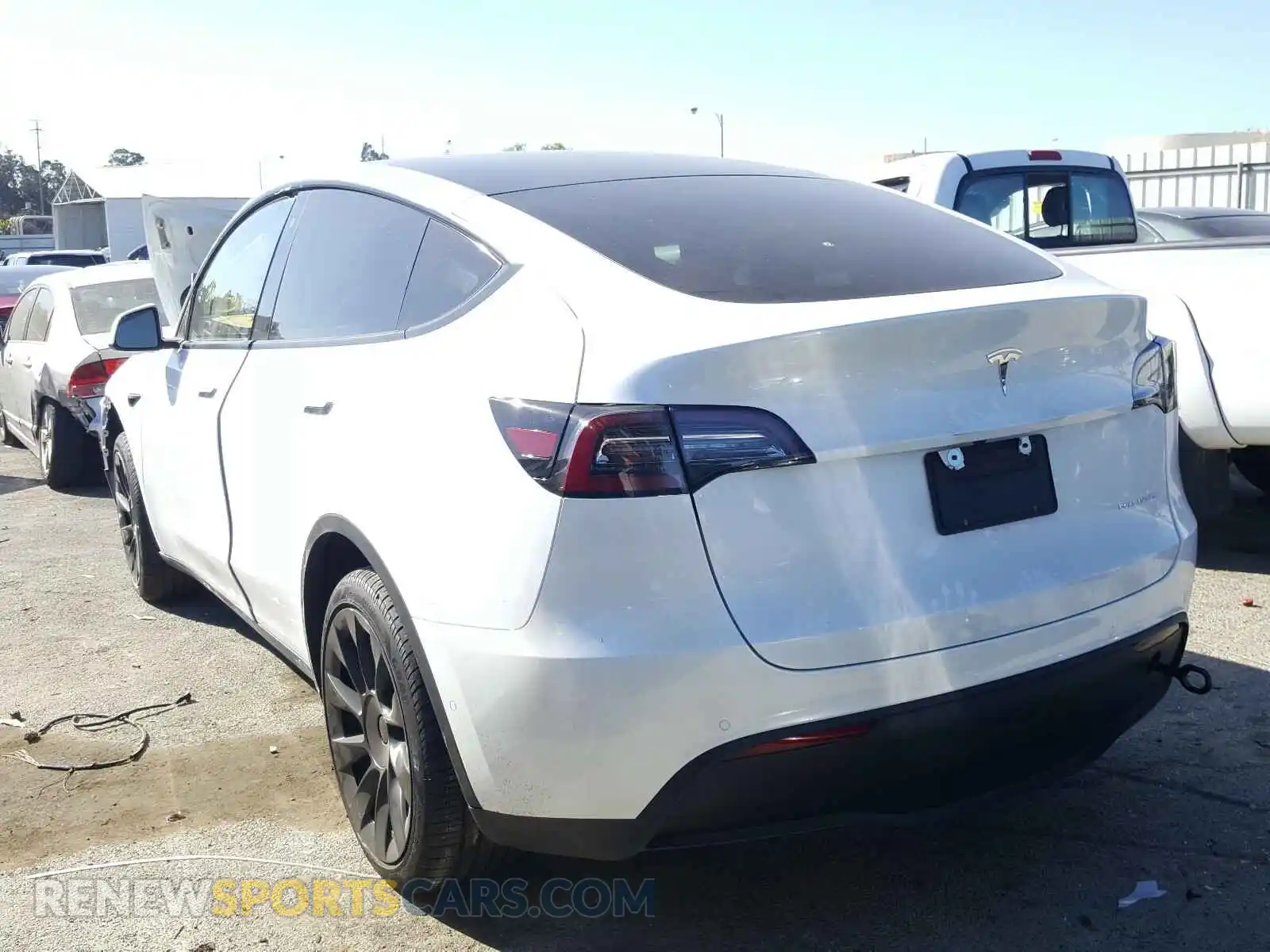 3 Photograph of a damaged car 5YJYGDEE1LF022301 TESLA MODEL Y 2020