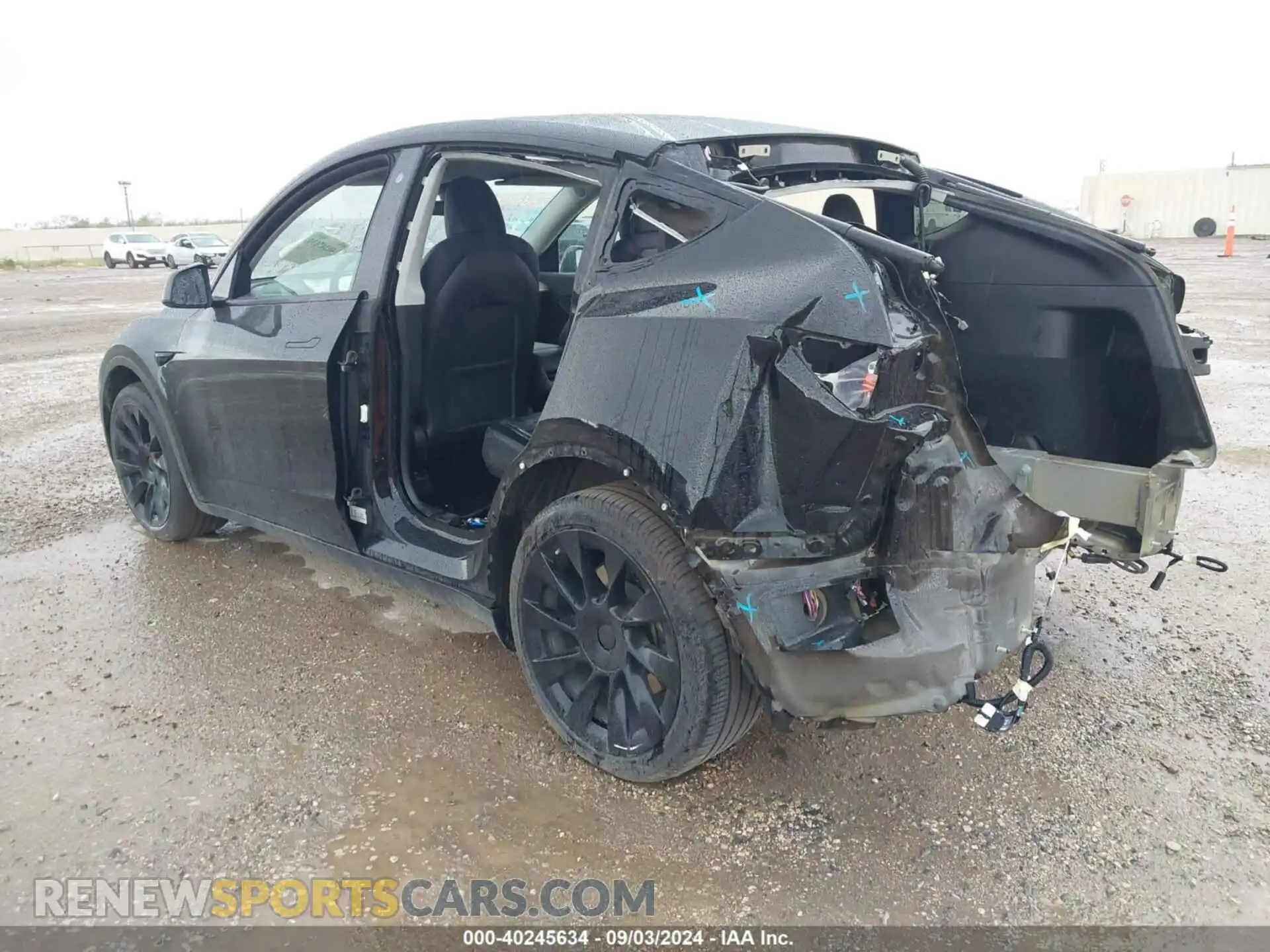 3 Photograph of a damaged car 5YJYGDEE1LF029247 TESLA MODEL Y 2020