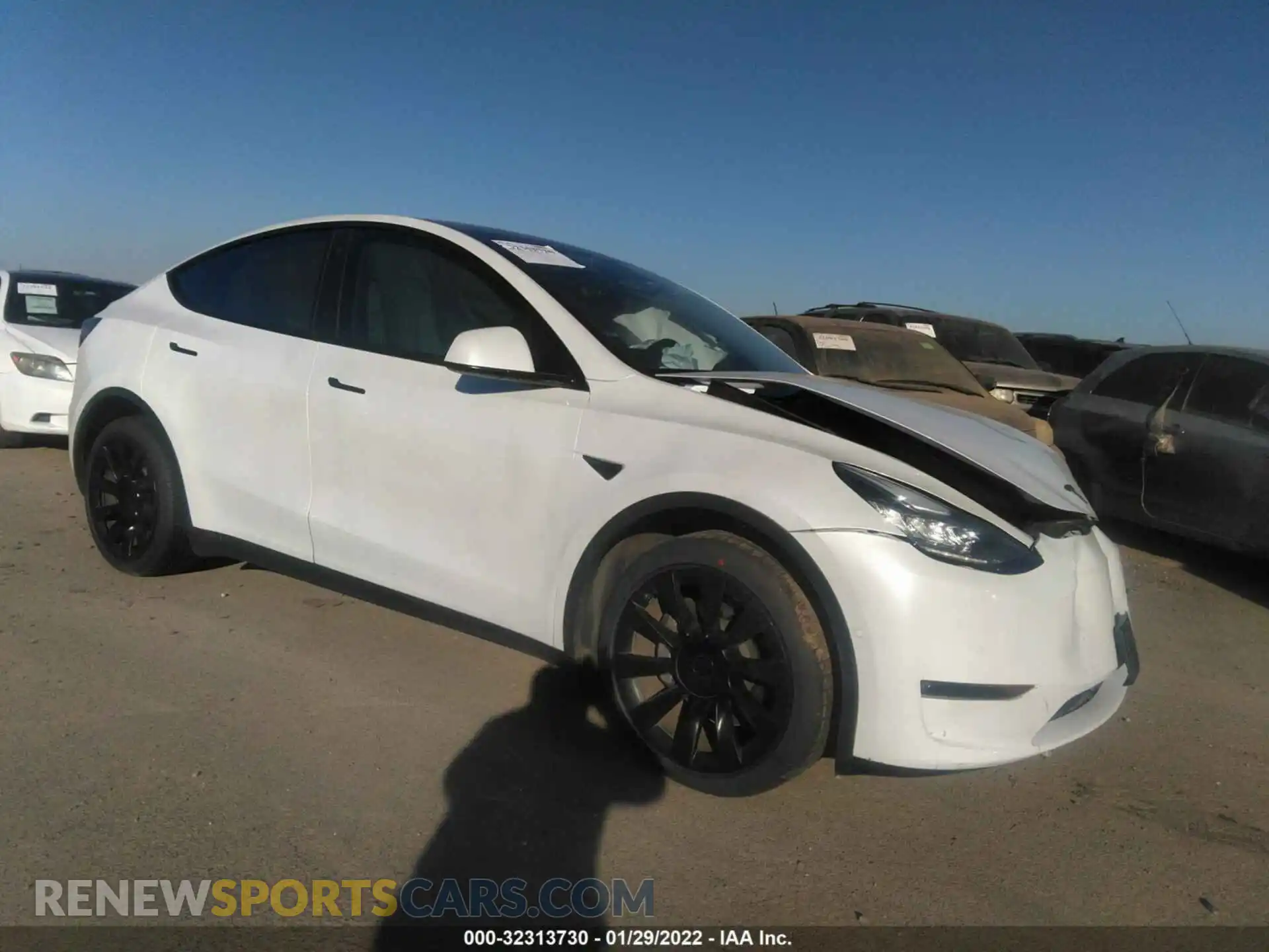 1 Photograph of a damaged car 5YJYGDEE1LF032875 TESLA MODEL Y 2020