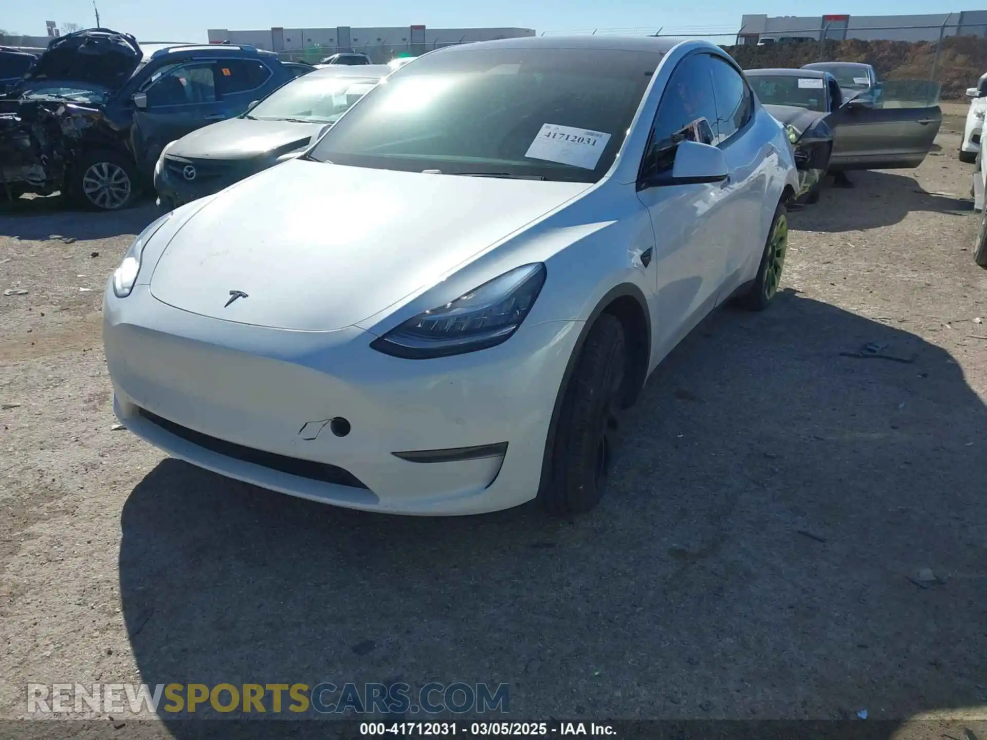 2 Photograph of a damaged car 5YJYGDEE1LF044251 TESLA MODEL Y 2020