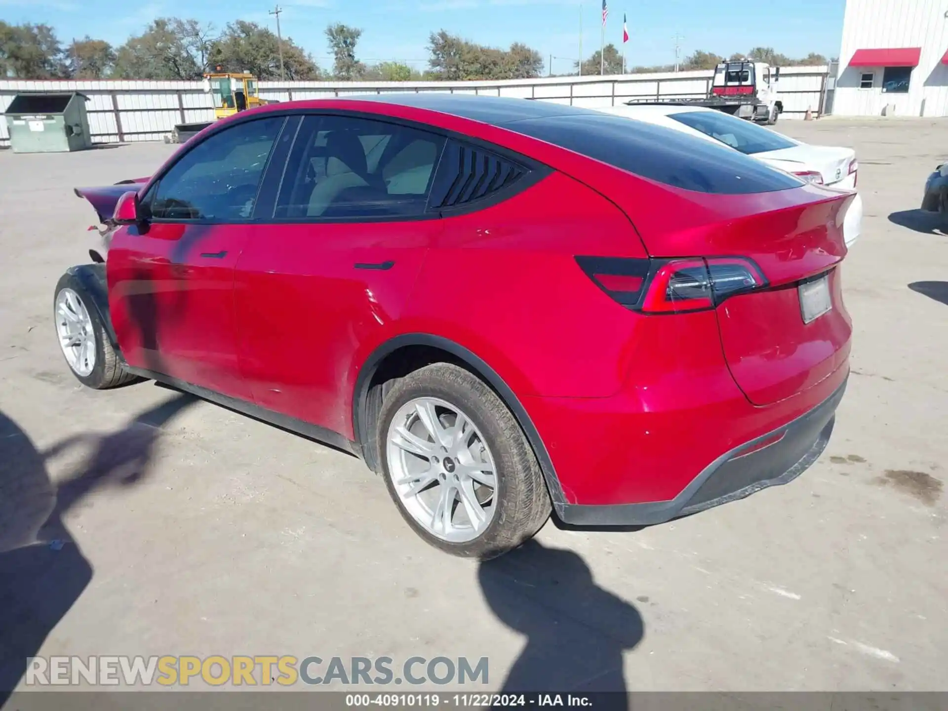 3 Photograph of a damaged car 5YJYGDEE1LF049708 TESLA MODEL Y 2020