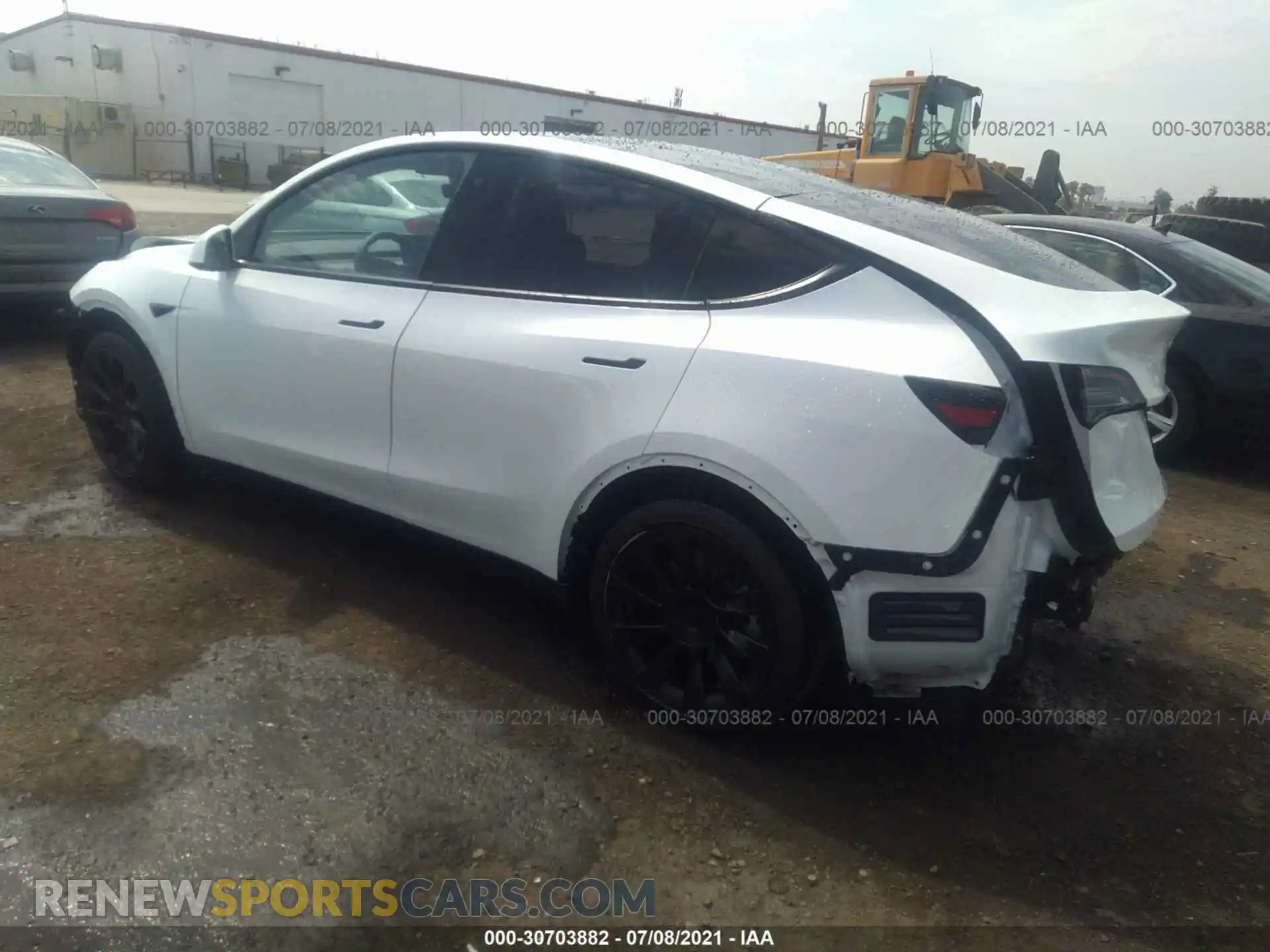3 fotografías del automóvil dañado 5YJYGDEE1LF058361 TESLA MODEL Y 2020
