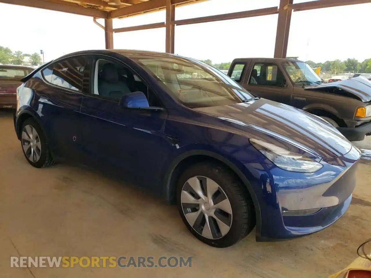1 Photograph of a damaged car 5YJYGDEE2LF011985 TESLA MODEL Y 2020