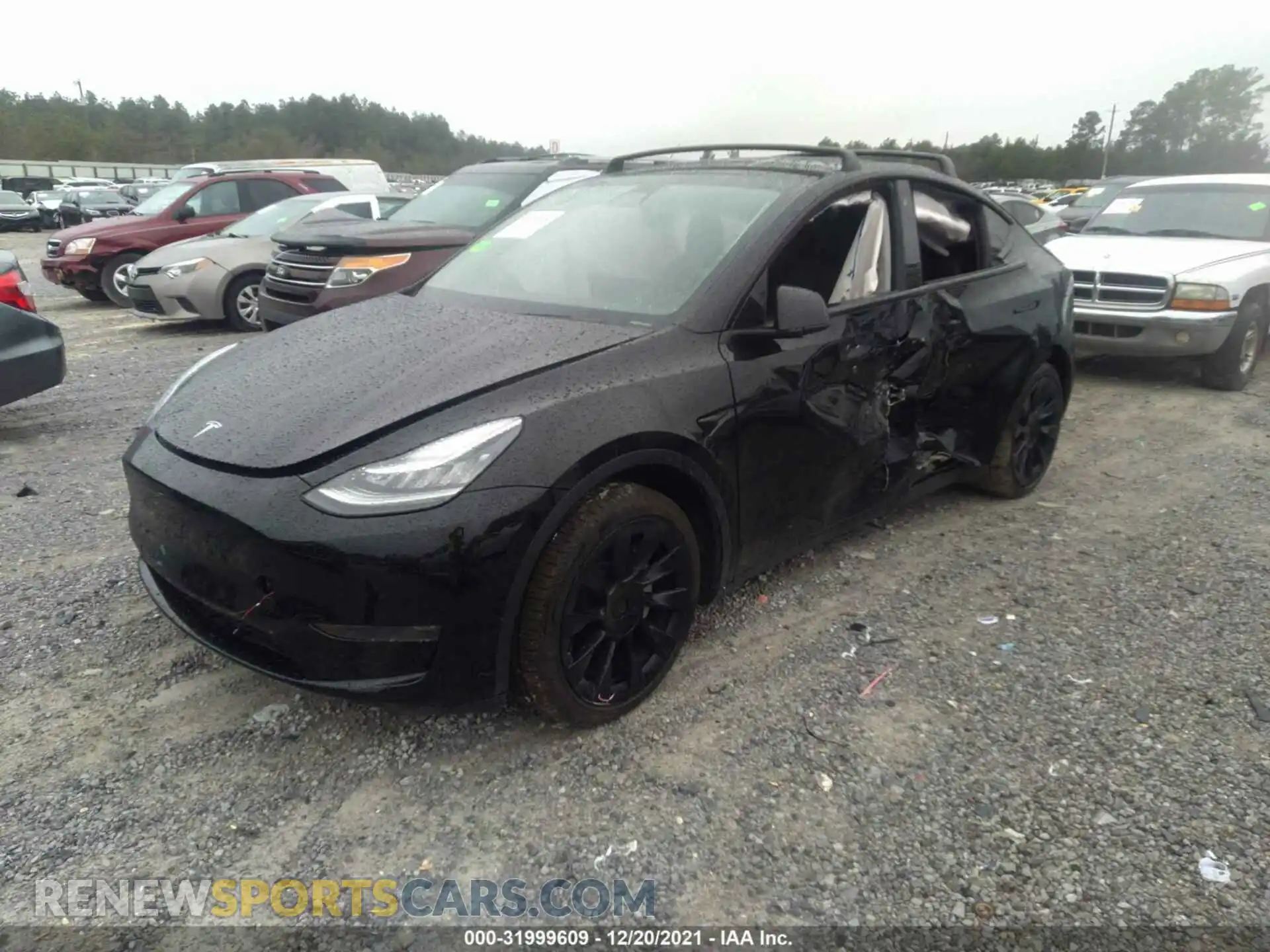 2 Photograph of a damaged car 5YJYGDEE2LF019021 TESLA MODEL Y 2020