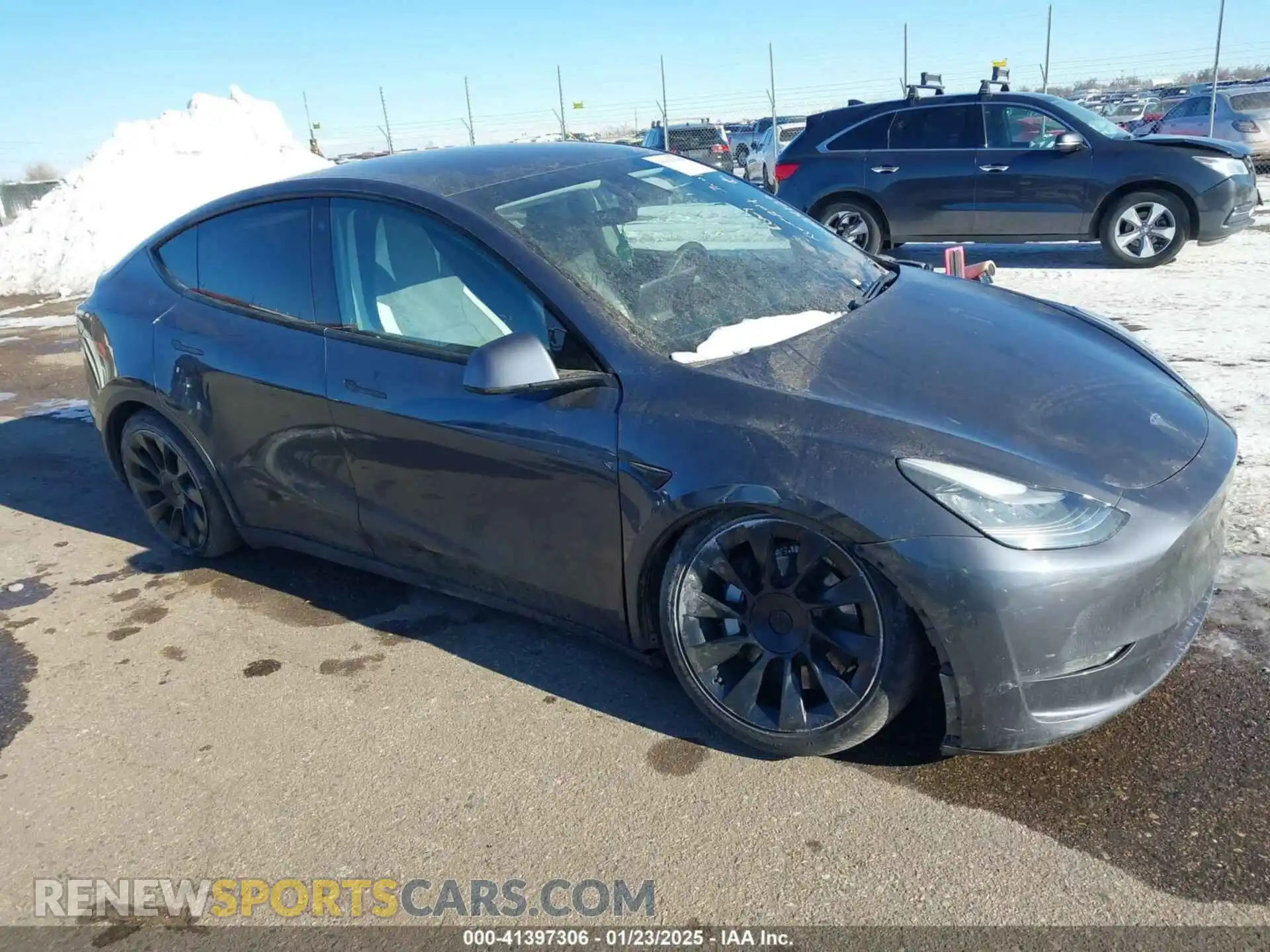1 Photograph of a damaged car 5YJYGDEE2LF034120 TESLA MODEL Y 2020
