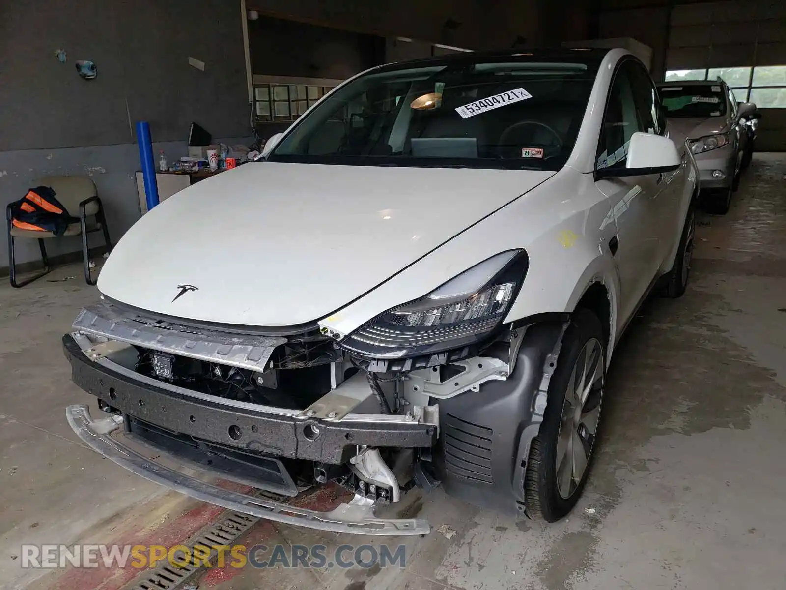 2 Photograph of a damaged car 5YJYGDEE2LF035011 TESLA MODEL Y 2020