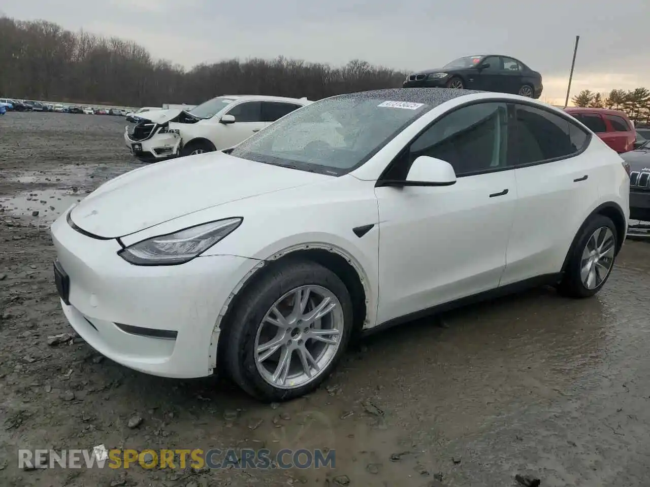 1 Photograph of a damaged car 5YJYGDEE2LF035980 TESLA MODEL Y 2020