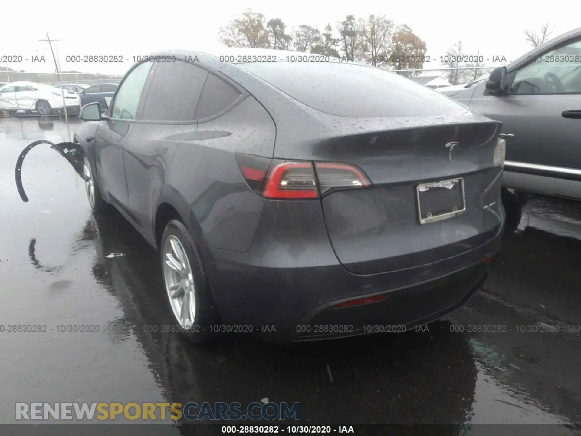 3 Photograph of a damaged car 5YJYGDEE2LF037745 TESLA MODEL Y 2020