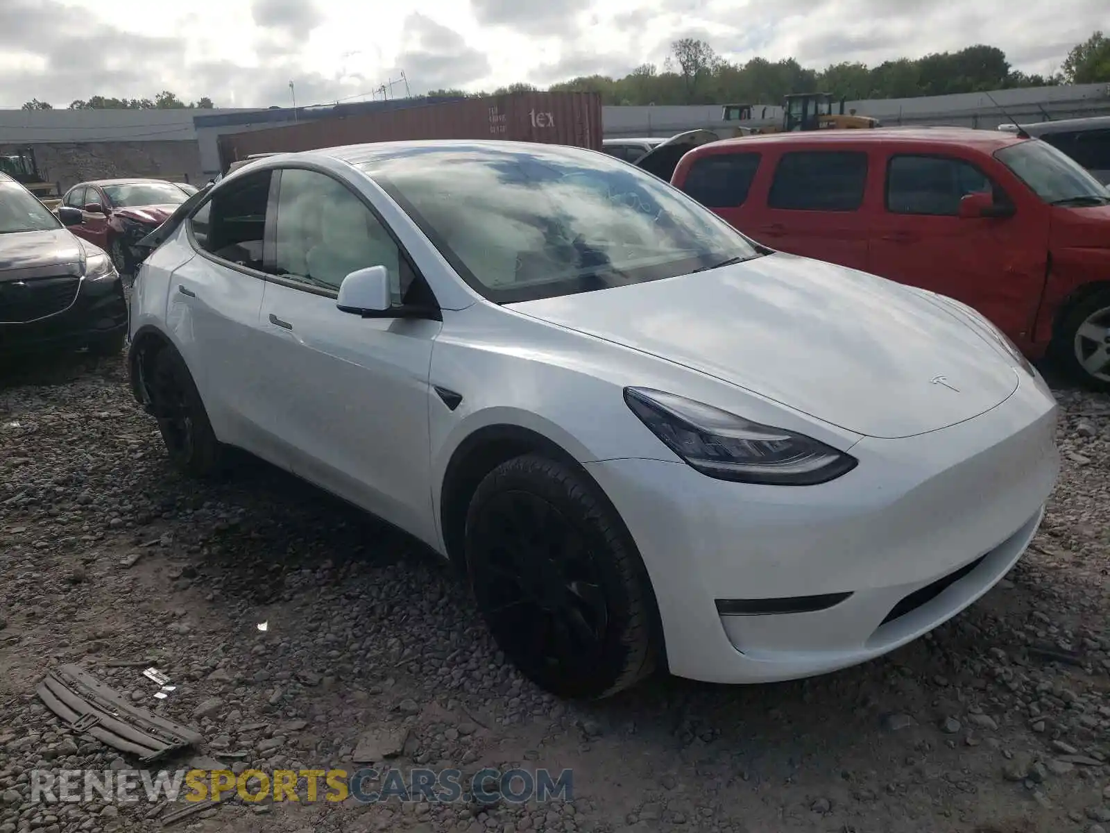 1 Photograph of a damaged car 5YJYGDEE2LF053119 TESLA MODEL Y 2020