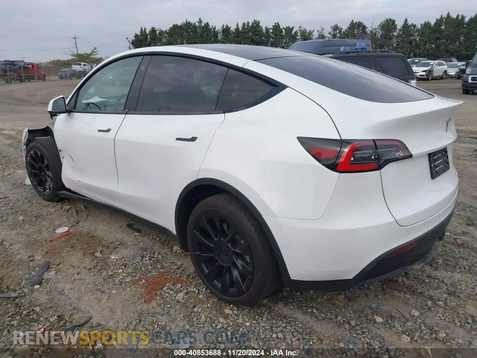 3 Photograph of a damaged car 5YJYGDEE3LF049077 TESLA MODEL Y 2020