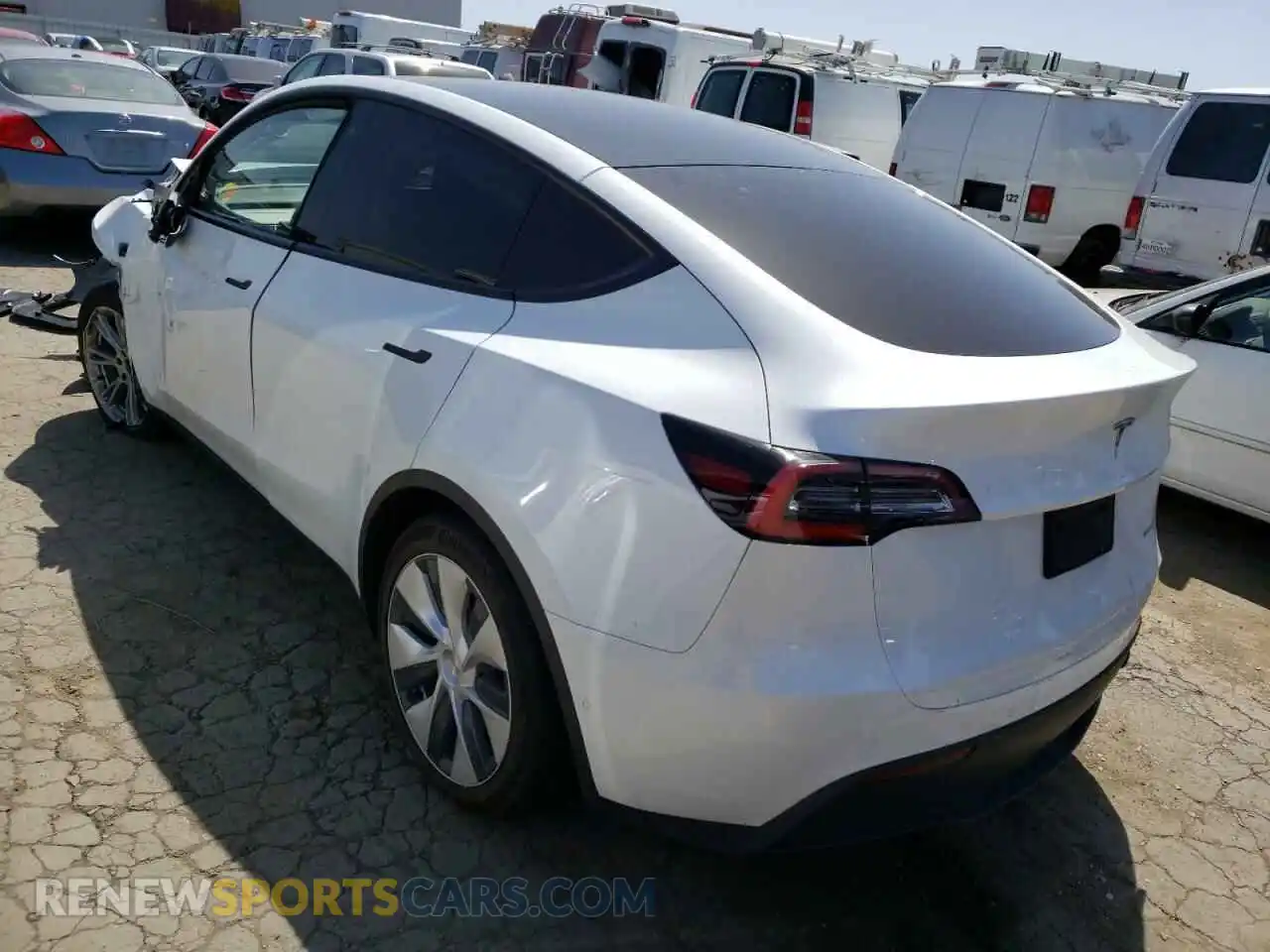 3 Photograph of a damaged car 5YJYGDEE3LF054361 TESLA MODEL Y 2020