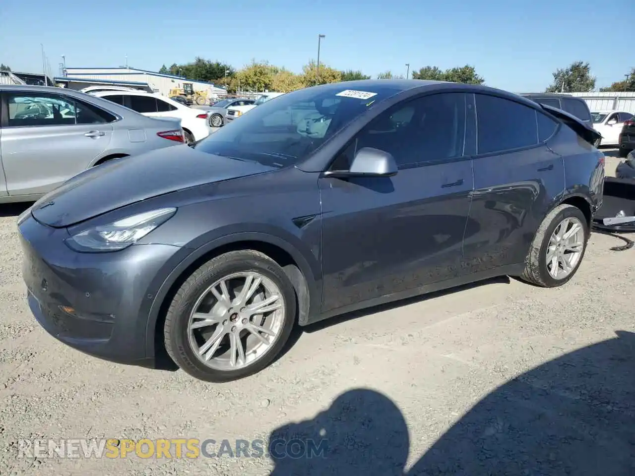 1 Photograph of a damaged car 5YJYGDEE4LF006173 TESLA MODEL Y 2020