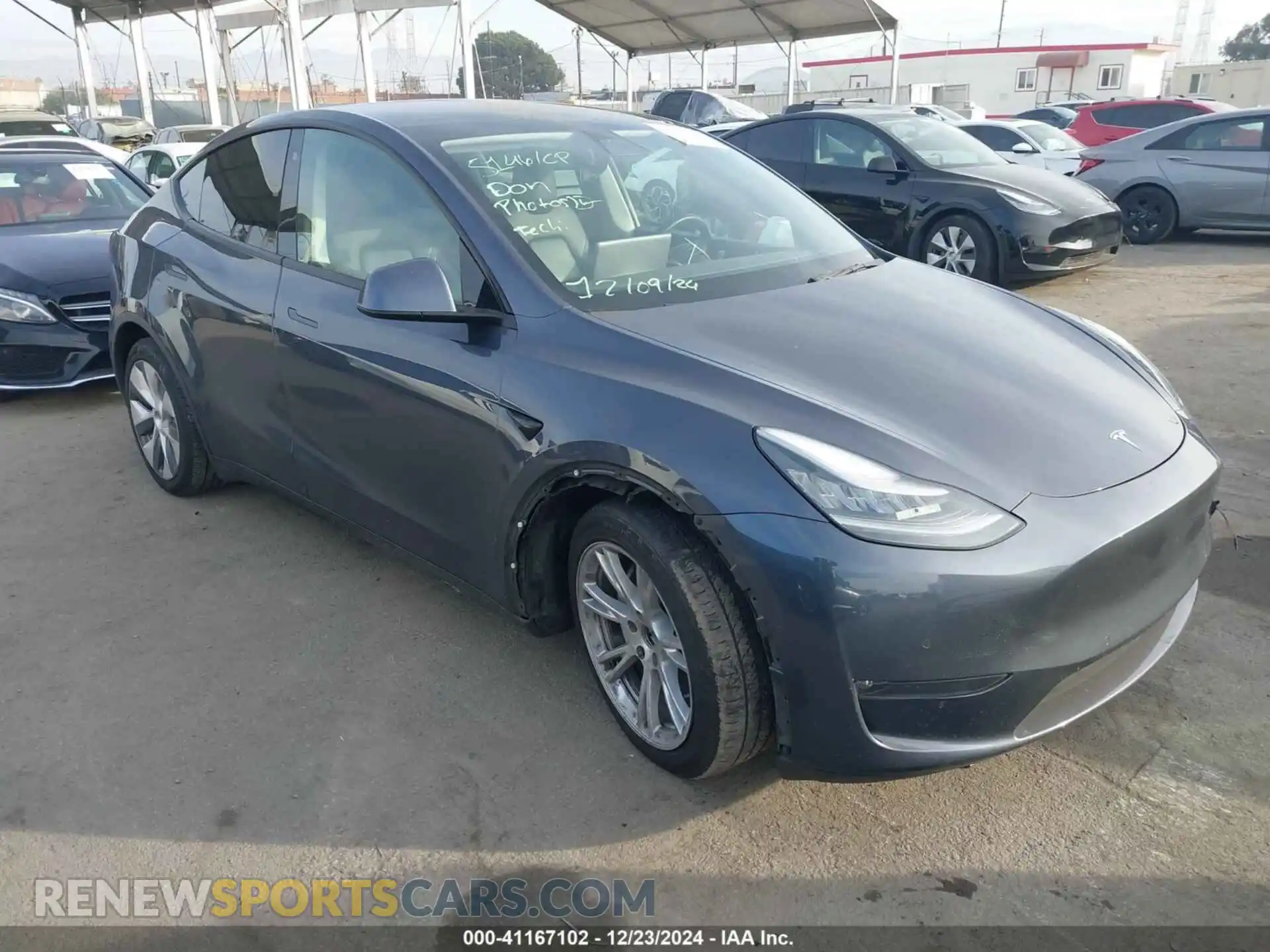 1 fotografías del automóvil dañado 5YJYGDEE4LF014886 TESLA MODEL Y 2020