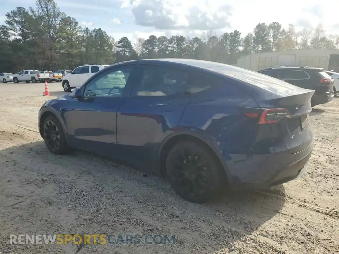2 Photograph of a damaged car 5YJYGDEE5LF040042 TESLA MODEL Y 2020