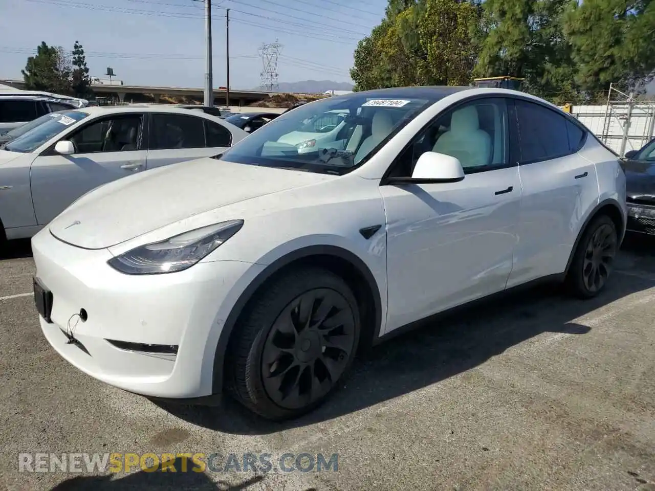 1 Photograph of a damaged car 5YJYGDEE5LF040459 TESLA MODEL Y 2020