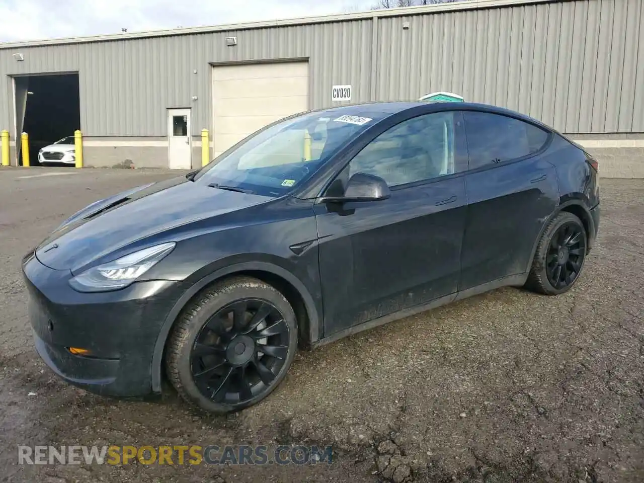 1 Фотография поврежденного автомобиля 5YJYGDEE5LF048335 TESLA MODEL Y 2020