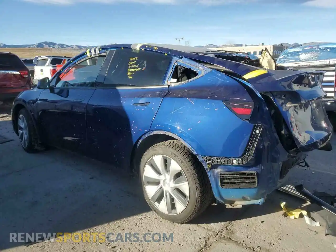 2 Photograph of a damaged car 5YJYGDEE5LF059142 TESLA MODEL Y 2020
