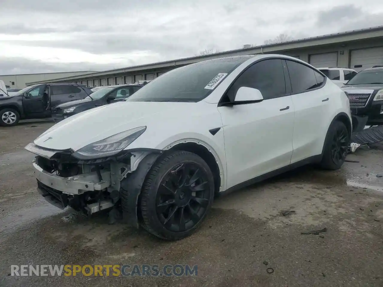 1 Photograph of a damaged car 5YJYGDEE6LF021273 TESLA MODEL Y 2020