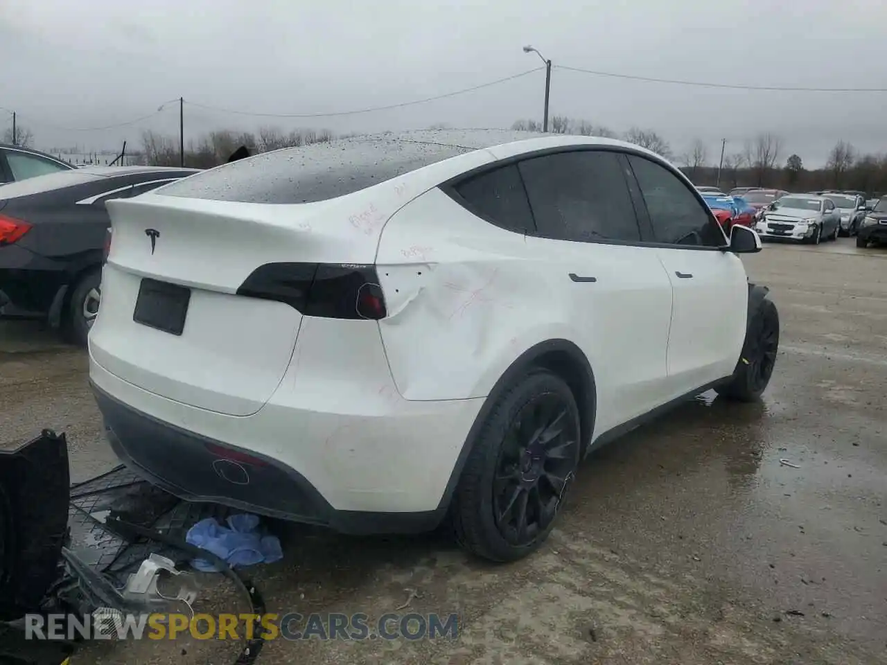 3 Photograph of a damaged car 5YJYGDEE6LF021273 TESLA MODEL Y 2020