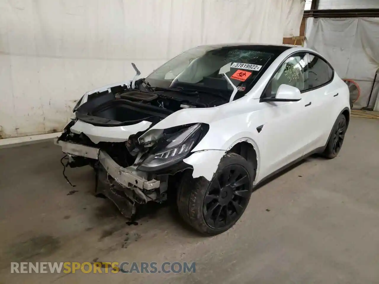 2 Photograph of a damaged car 5YJYGDEE6LF022066 TESLA MODEL Y 2020