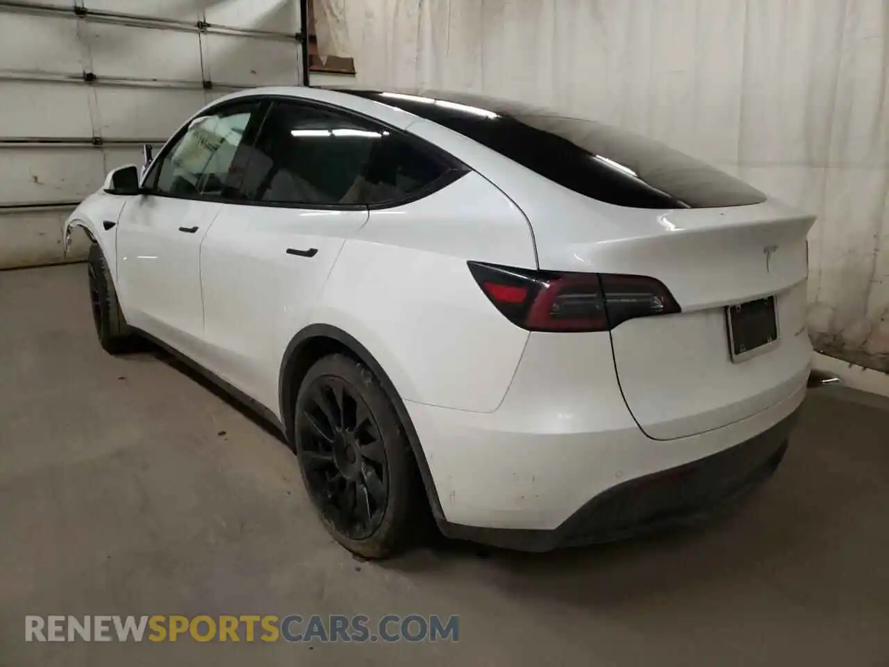 3 Photograph of a damaged car 5YJYGDEE6LF022066 TESLA MODEL Y 2020