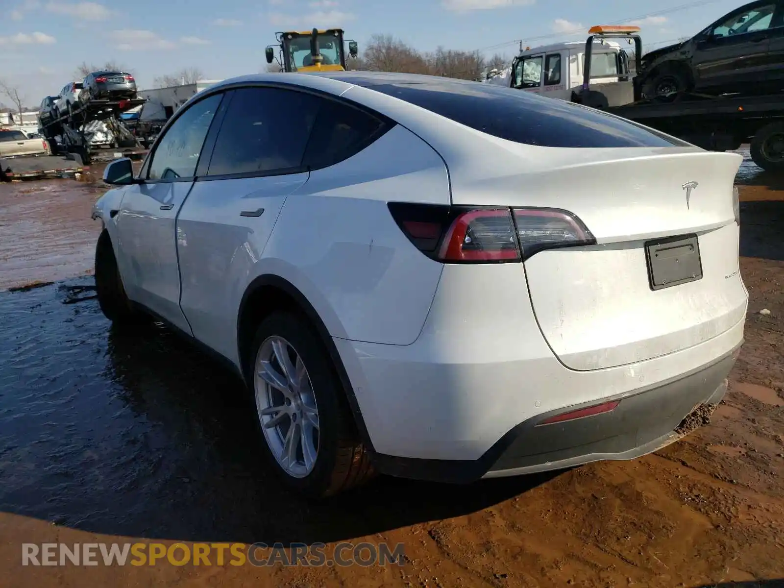 3 Photograph of a damaged car 5YJYGDEE6LF026795 TESLA MODEL Y 2020