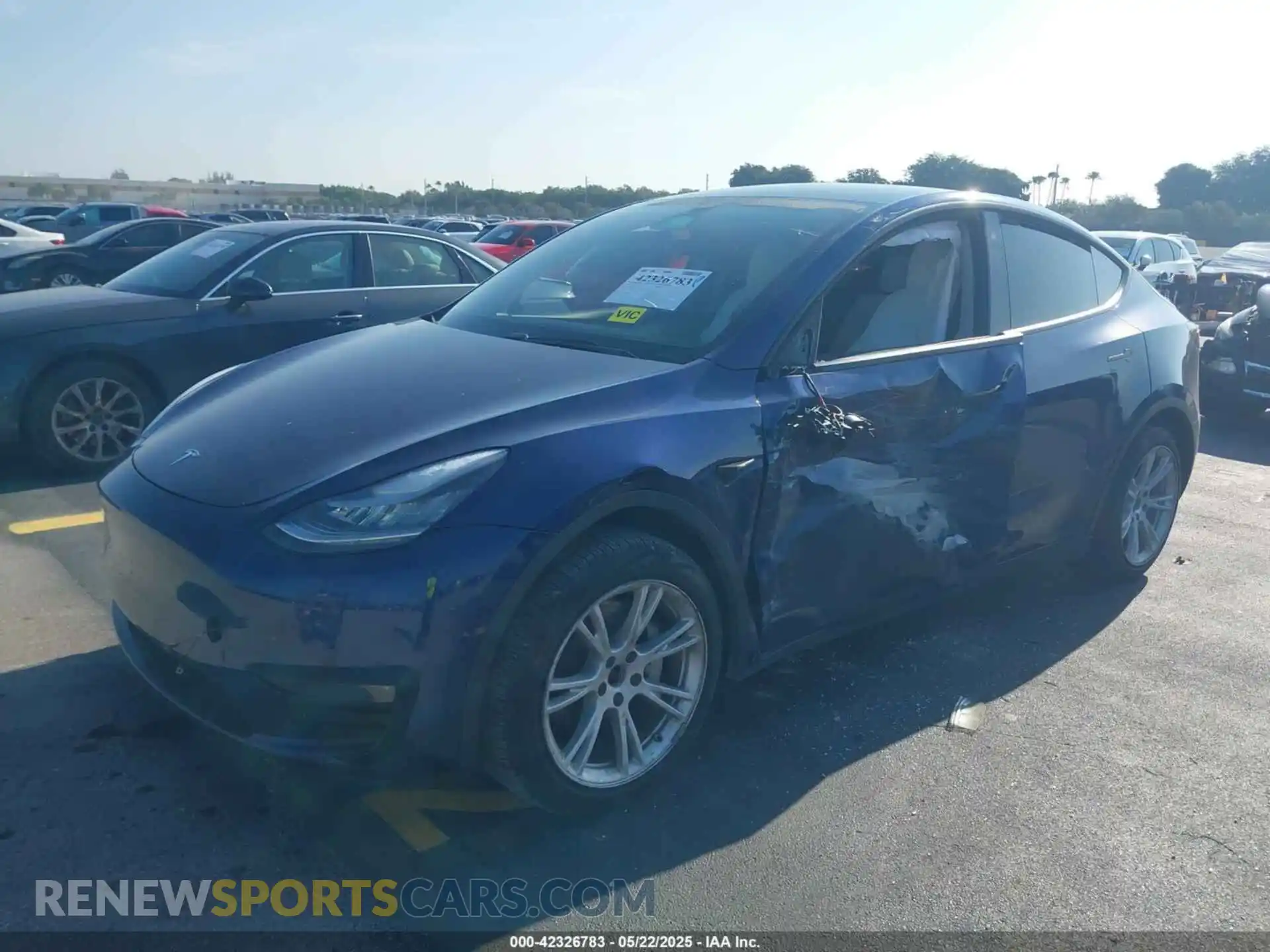 2 Photograph of a damaged car 5YJYGDEE6LF027400 TESLA MODEL Y 2020