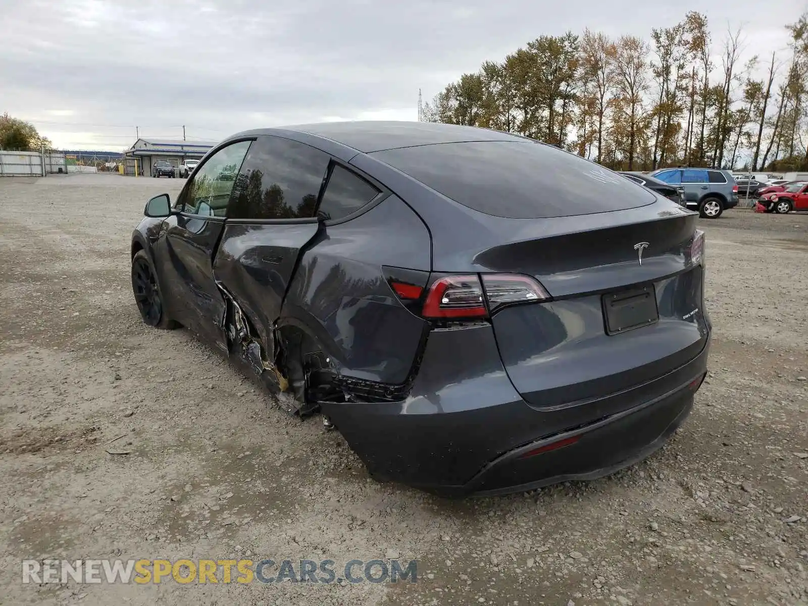 3 Photograph of a damaged car 5YJYGDEE6LF029308 TESLA MODEL Y 2020