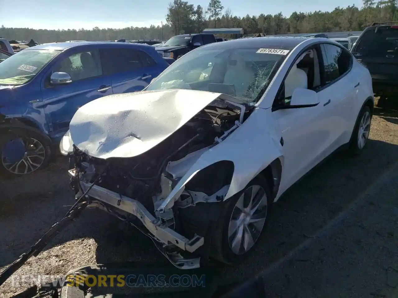 2 Photograph of a damaged car 5YJYGDEE6LF039613 TESLA MODEL Y 2020