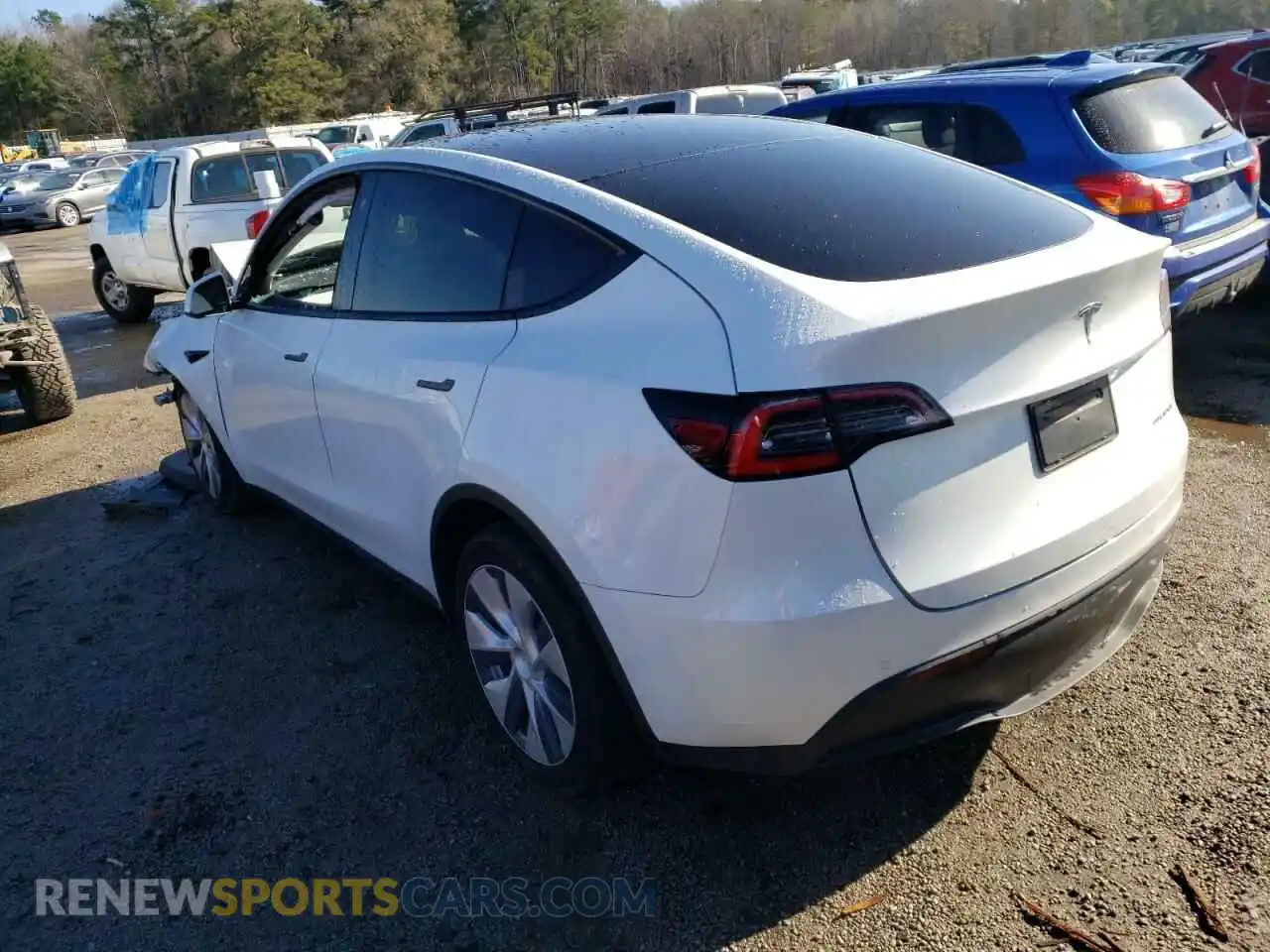 3 Photograph of a damaged car 5YJYGDEE6LF039613 TESLA MODEL Y 2020