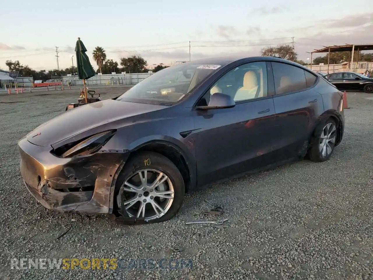 1 Photograph of a damaged car 5YJYGDEE6LF053592 TESLA MODEL Y 2020