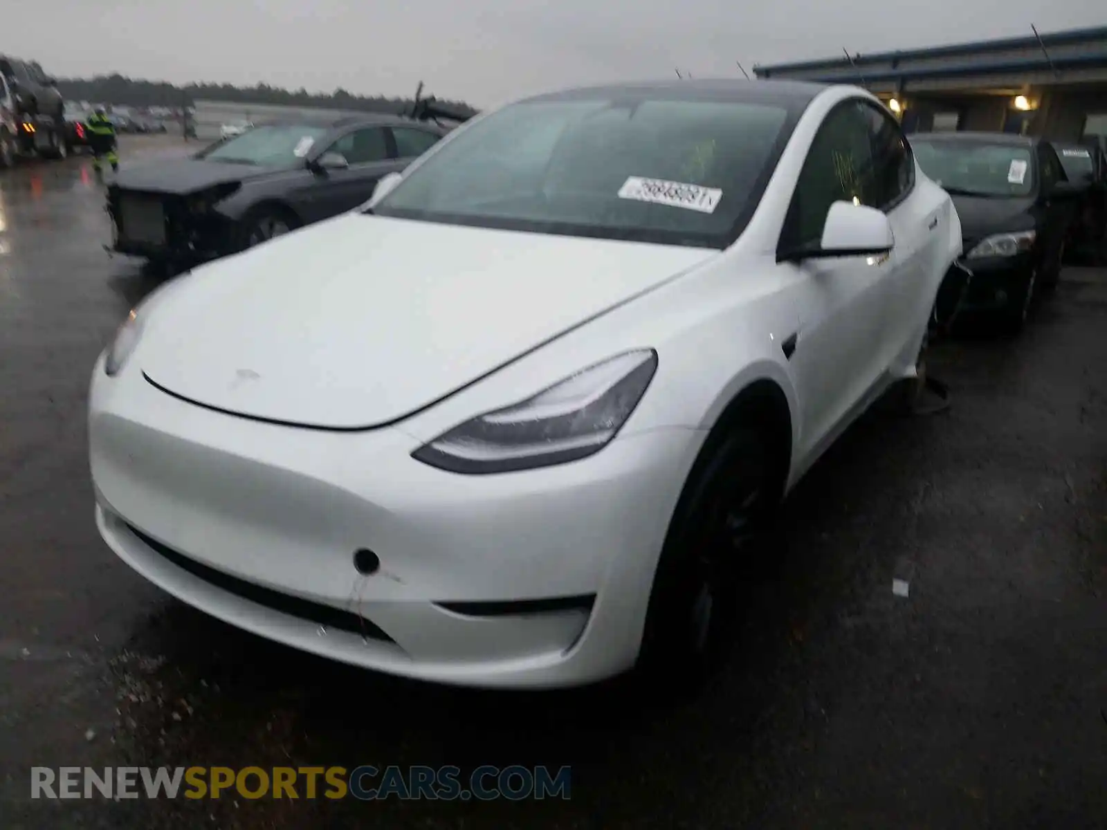 2 Photograph of a damaged car 5YJYGDEE7LF008905 TESLA MODEL Y 2020