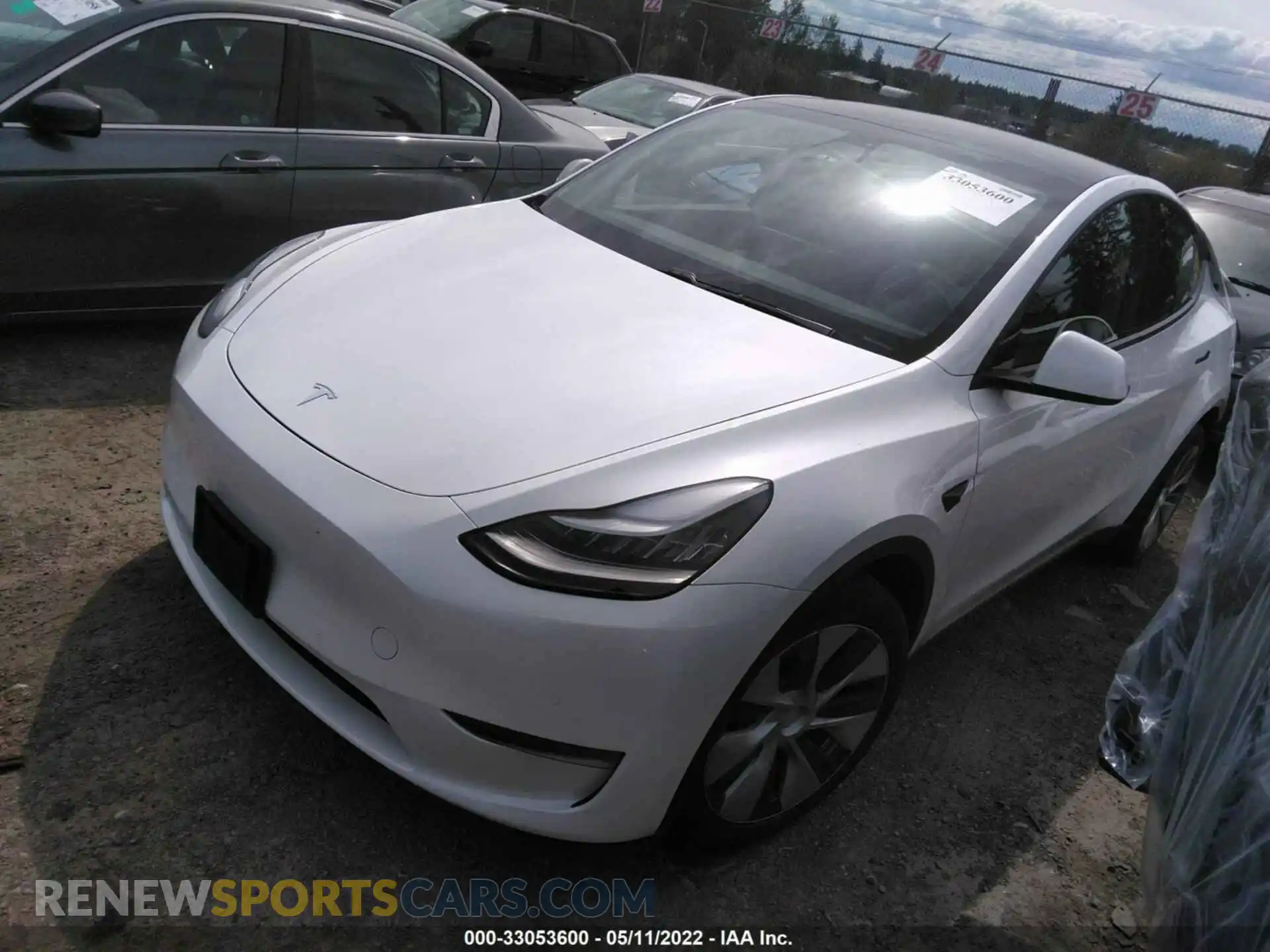 2 Photograph of a damaged car 5YJYGDEE7LF015160 TESLA MODEL Y 2020