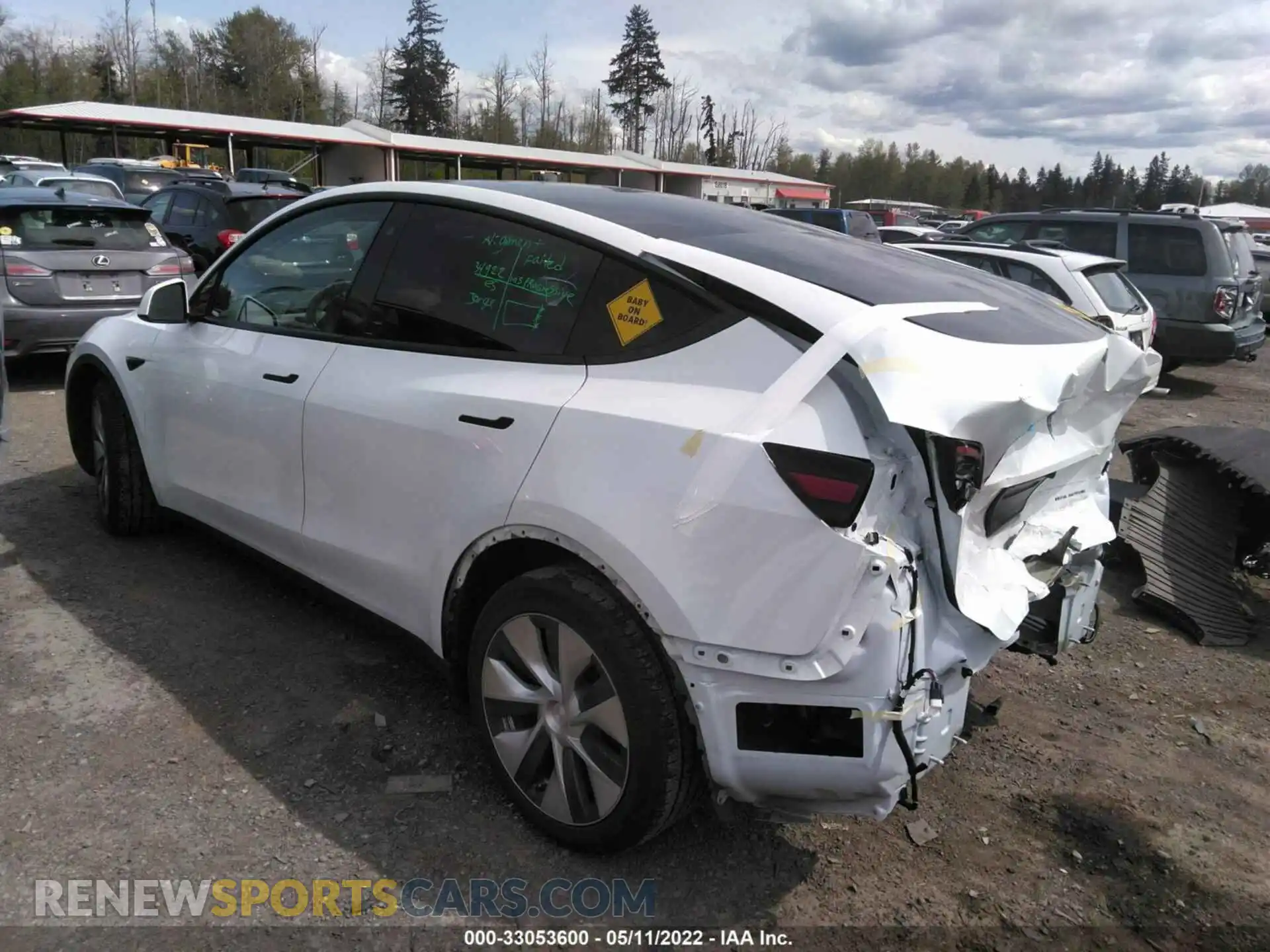 3 Photograph of a damaged car 5YJYGDEE7LF015160 TESLA MODEL Y 2020