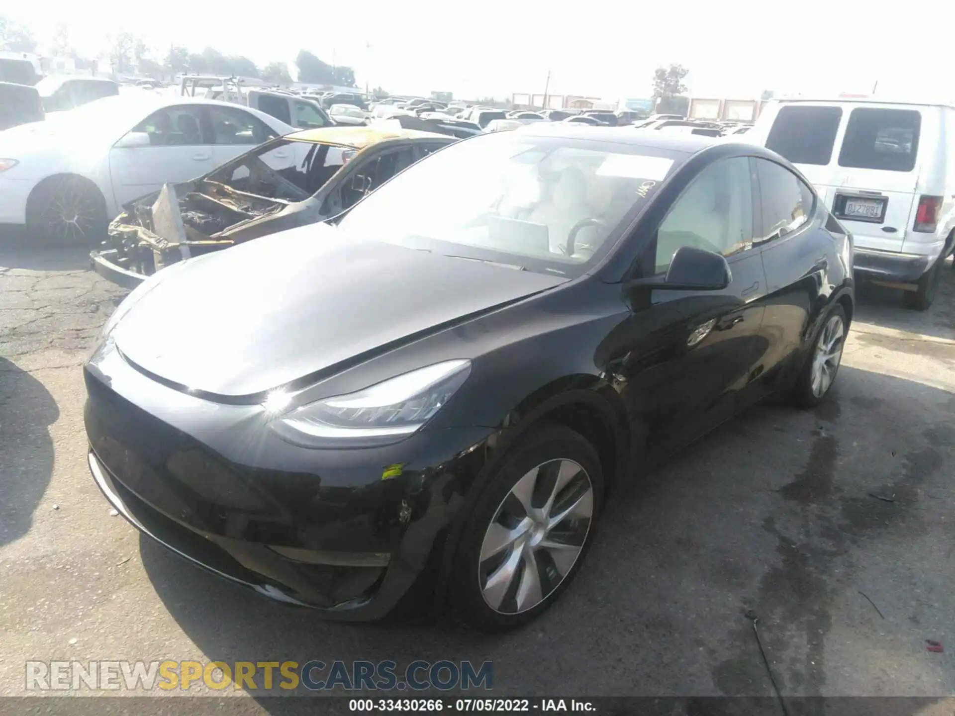 2 Photograph of a damaged car 5YJYGDEE7LF016096 TESLA MODEL Y 2020