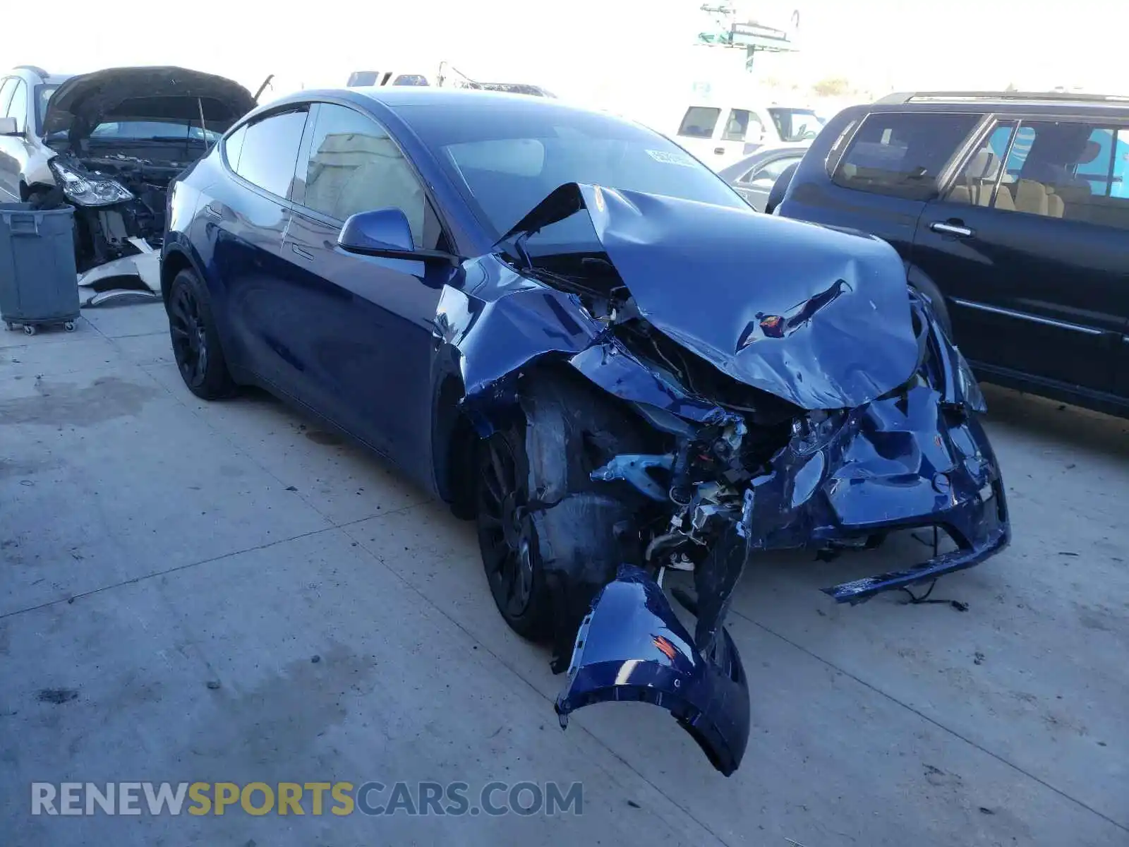 1 Photograph of a damaged car 5YJYGDEE7LF046005 TESLA MODEL Y 2020