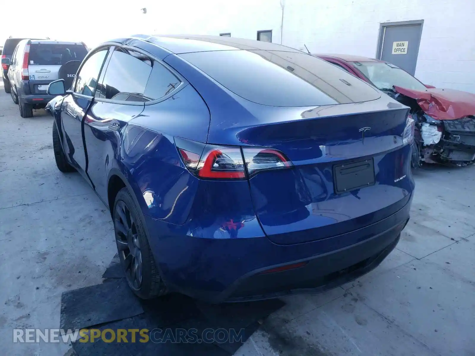3 Photograph of a damaged car 5YJYGDEE7LF046005 TESLA MODEL Y 2020