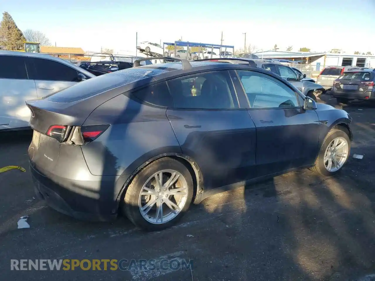 3 Photograph of a damaged car 5YJYGDEE7LF057635 TESLA MODEL Y 2020