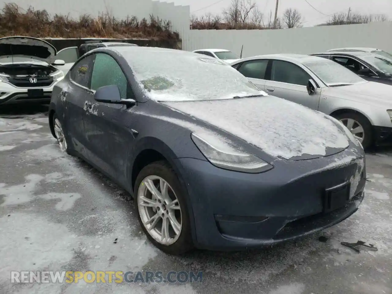 1 Photograph of a damaged car 5YJYGDEE8LF006550 TESLA MODEL Y 2020