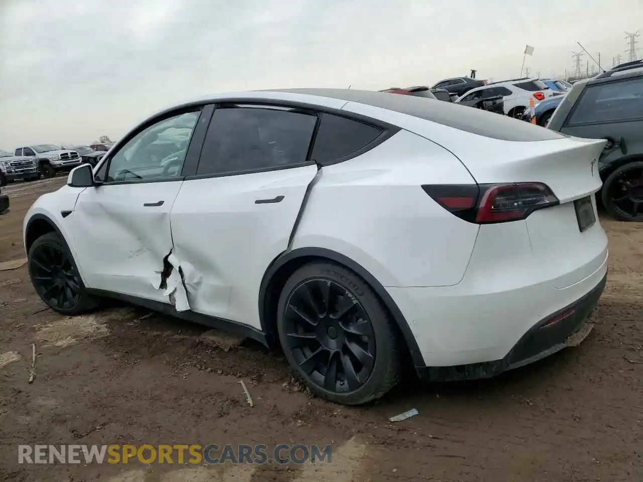 2 Photograph of a damaged car 5YJYGDEE8LF008346 TESLA MODEL Y 2020