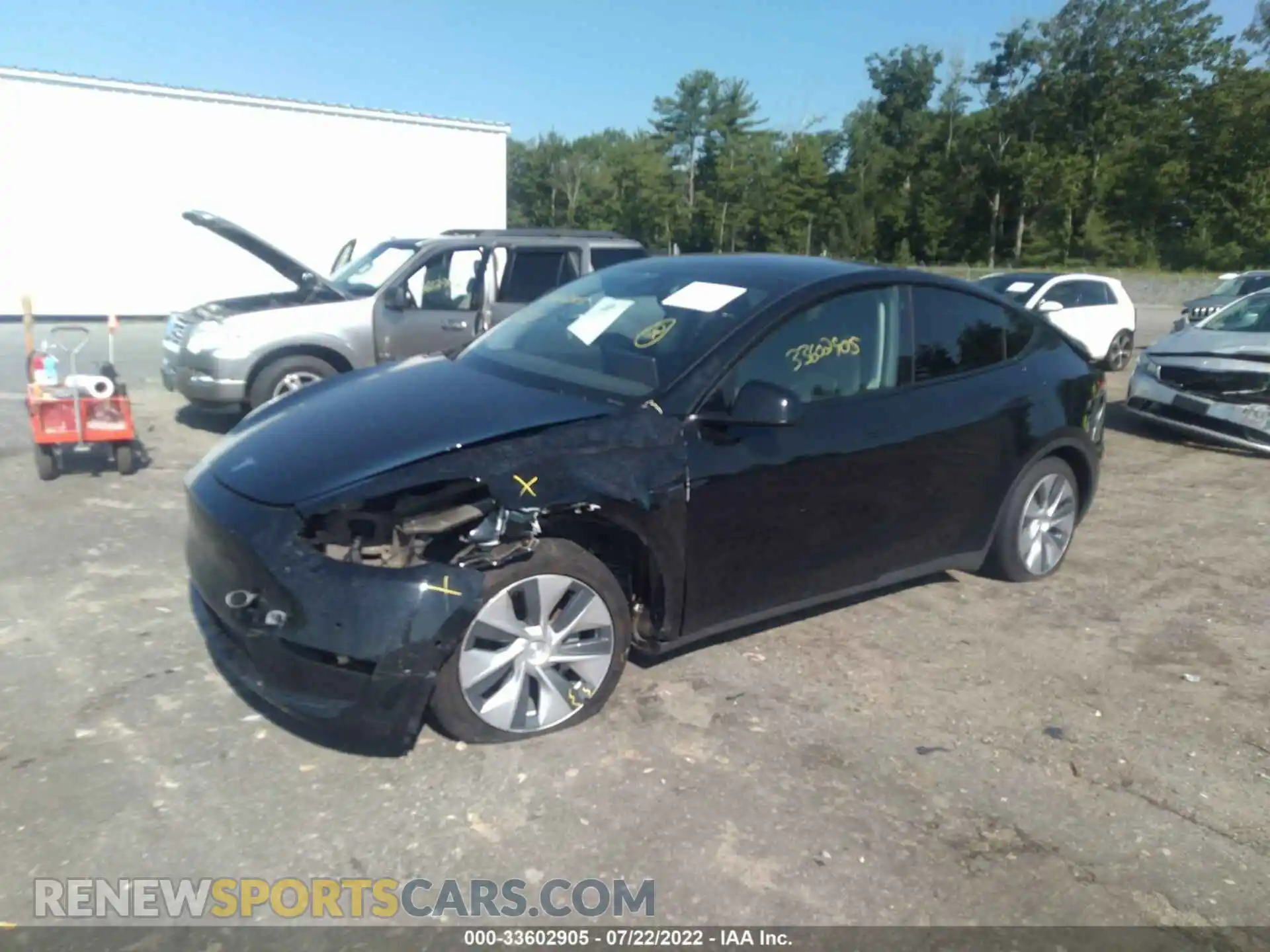 2 Photograph of a damaged car 5YJYGDEE8LF012462 TESLA MODEL Y 2020