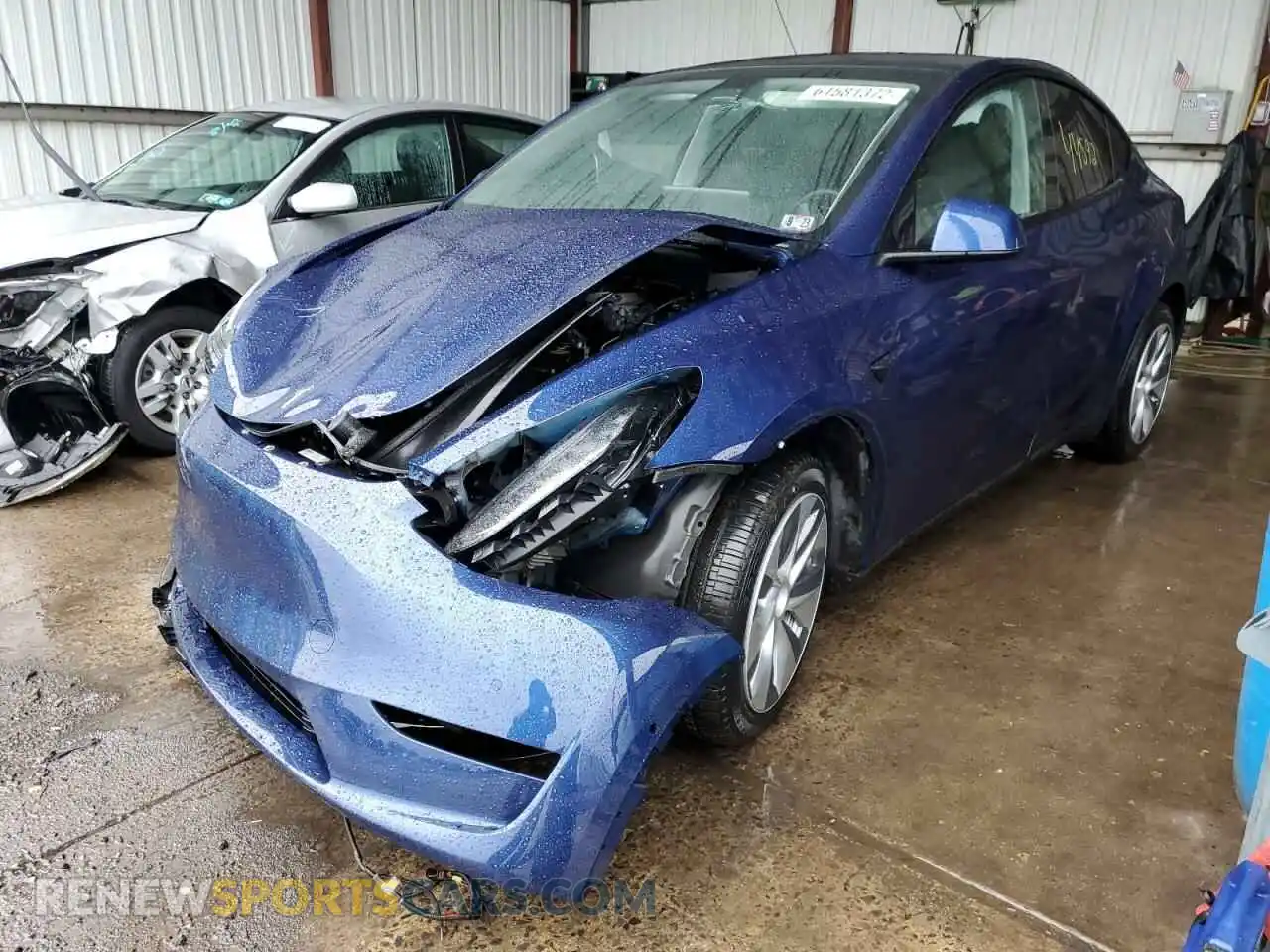 2 Photograph of a damaged car 5YJYGDEE8LF013272 TESLA MODEL Y 2020