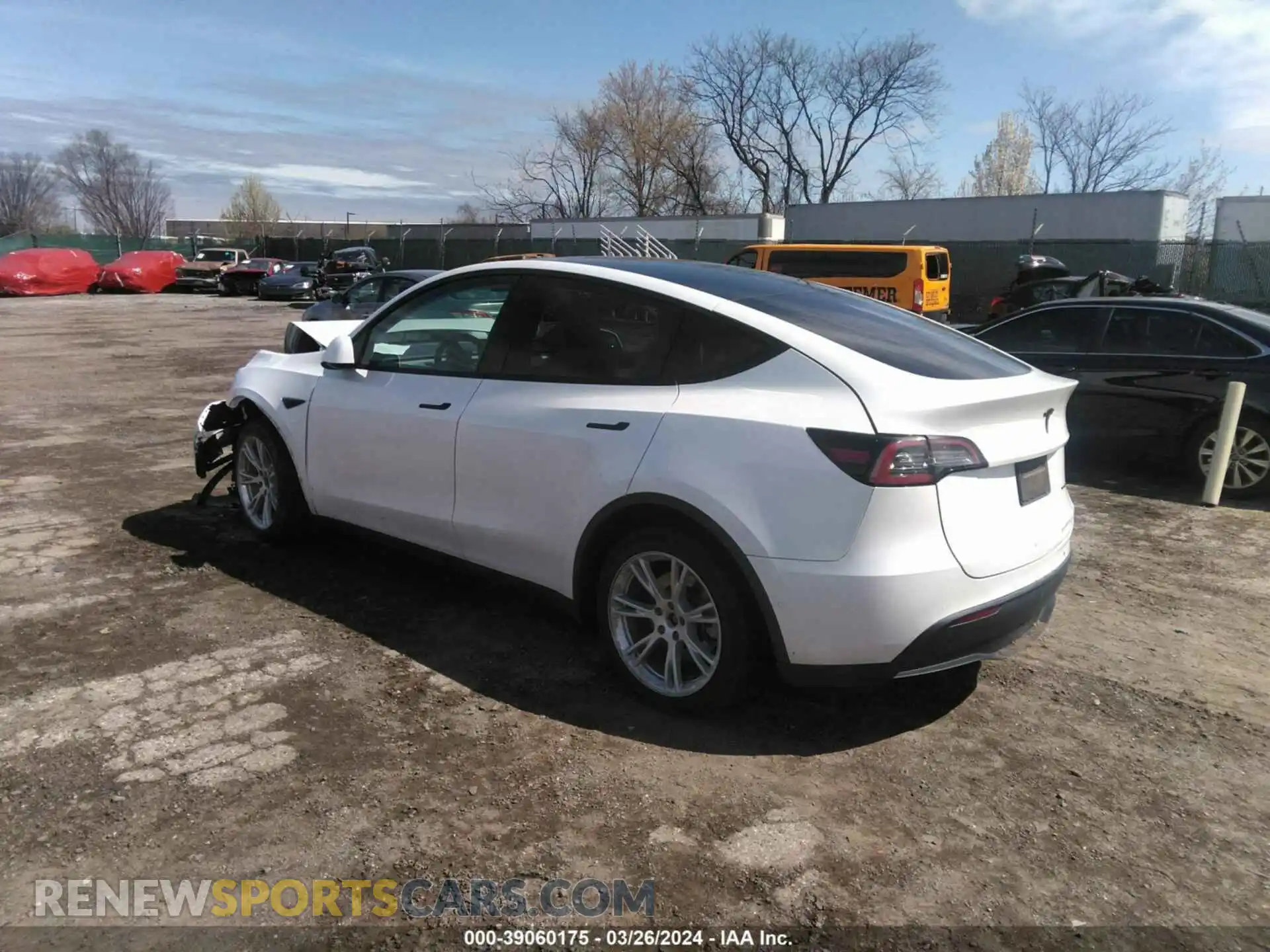 3 fotografías del automóvil dañado 5YJYGDEE8LF020321 TESLA MODEL Y 2020