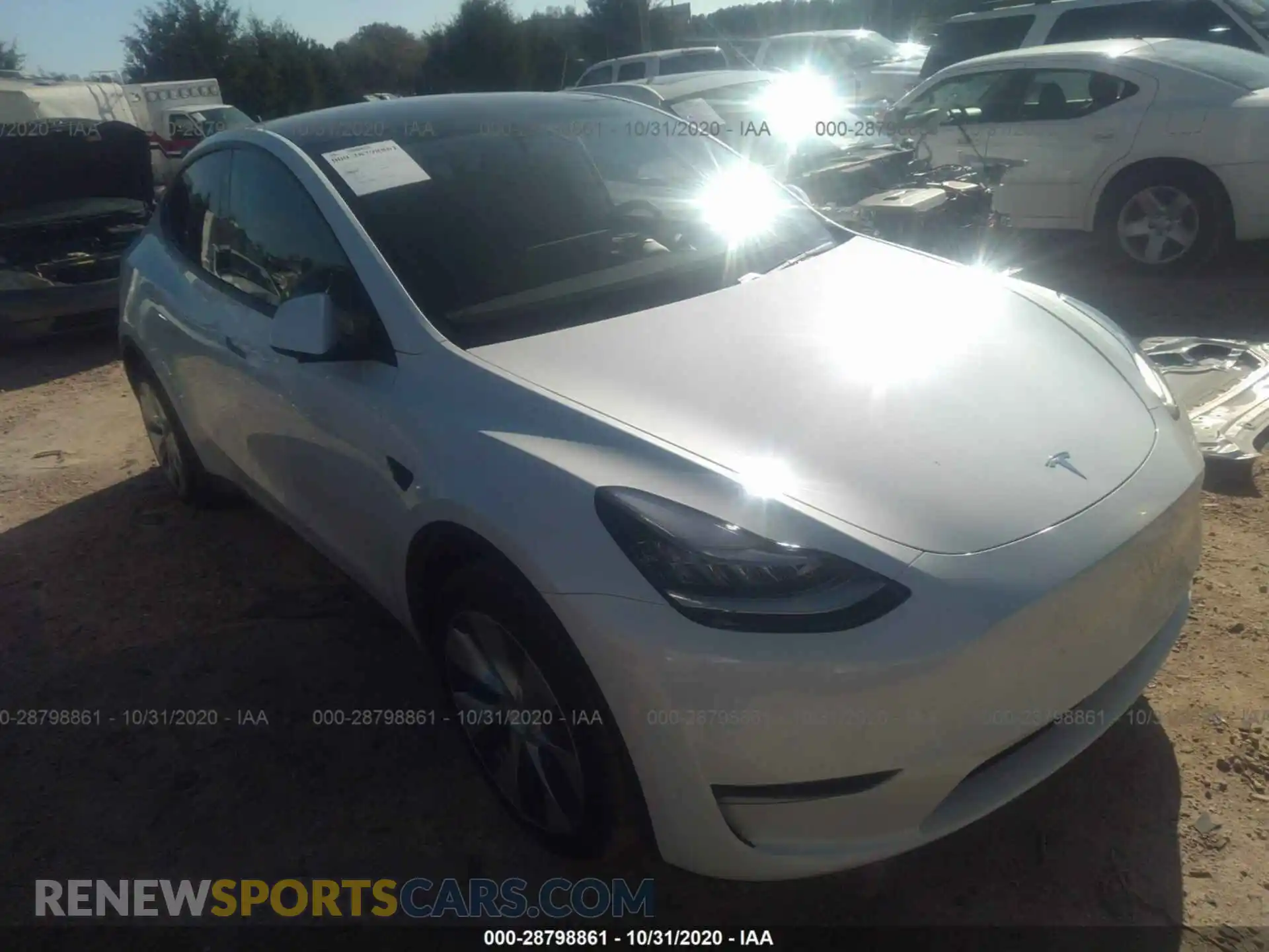 1 Photograph of a damaged car 5YJYGDEE8LF050452 TESLA MODEL Y 2020