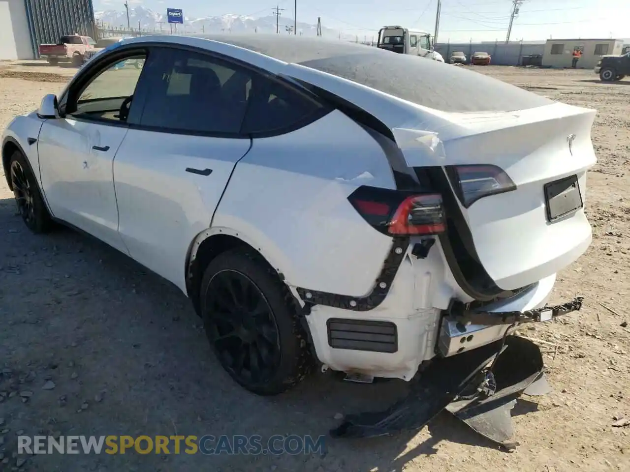 3 Photograph of a damaged car 5YJYGDEE8LF059281 TESLA MODEL Y 2020