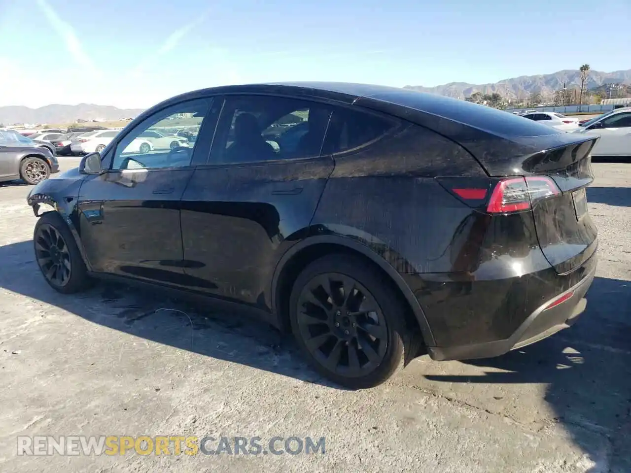 2 Photograph of a damaged car 5YJYGDEE9LF018237 TESLA MODEL Y 2020