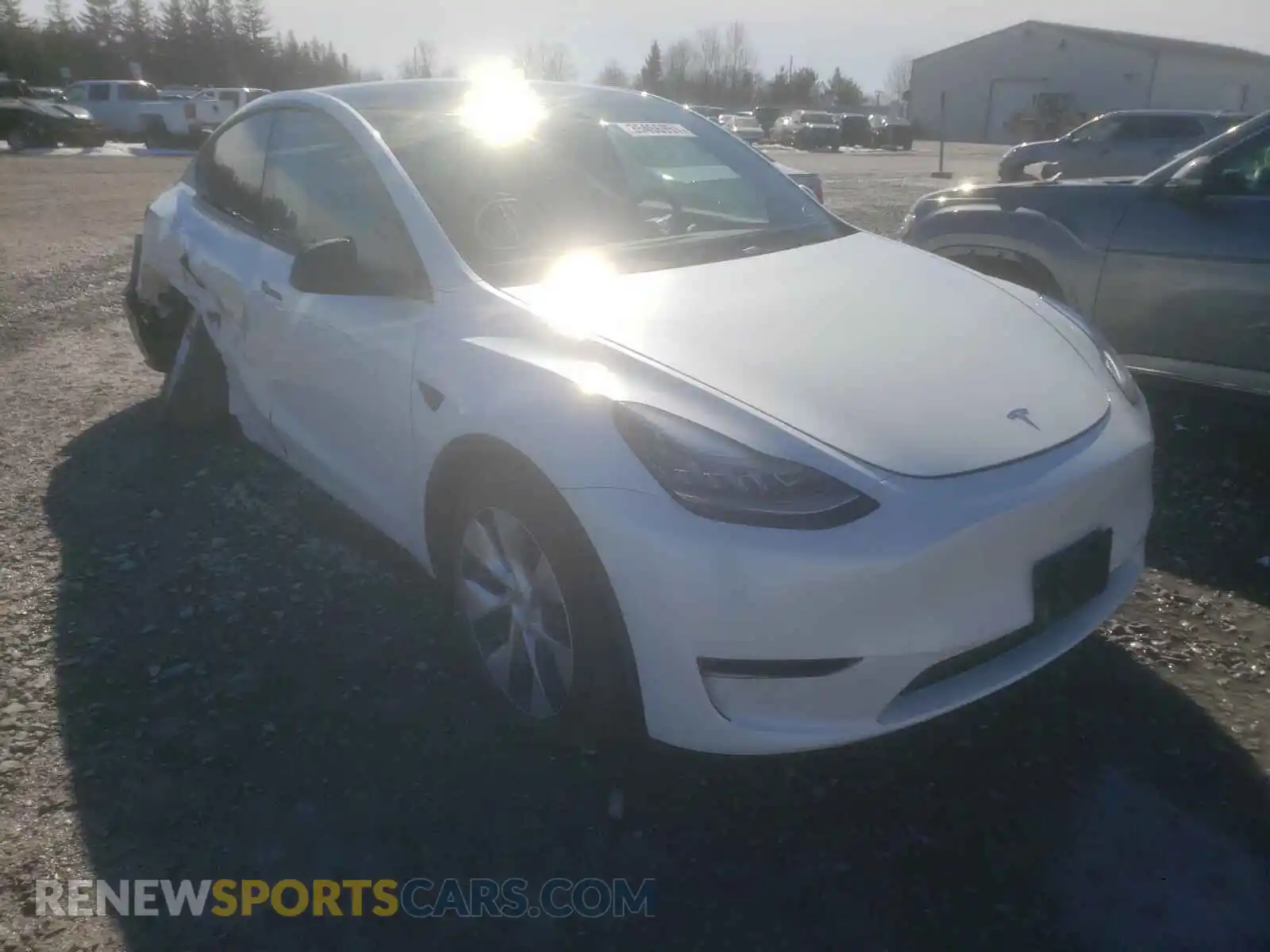1 Photograph of a damaged car 5YJYGDEE9LF031392 TESLA MODEL Y 2020