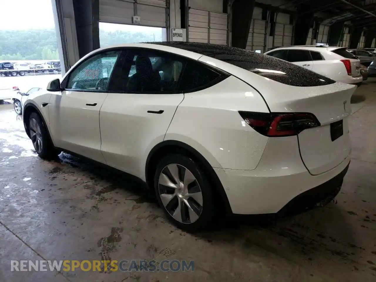 3 Photograph of a damaged car 5YJYGDEE9LF044840 TESLA MODEL Y 2020